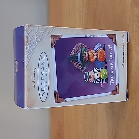 HALLMARK Retired Ghostly Gazebo Stand and Assorted Retired Halloween Ornaments - Picture 8 of 16